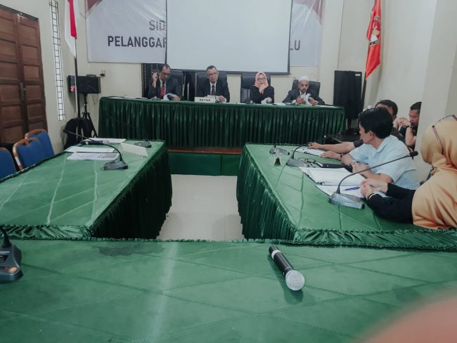 Sidang Kode Etik Staf Sekre KIP Aceh Tengah