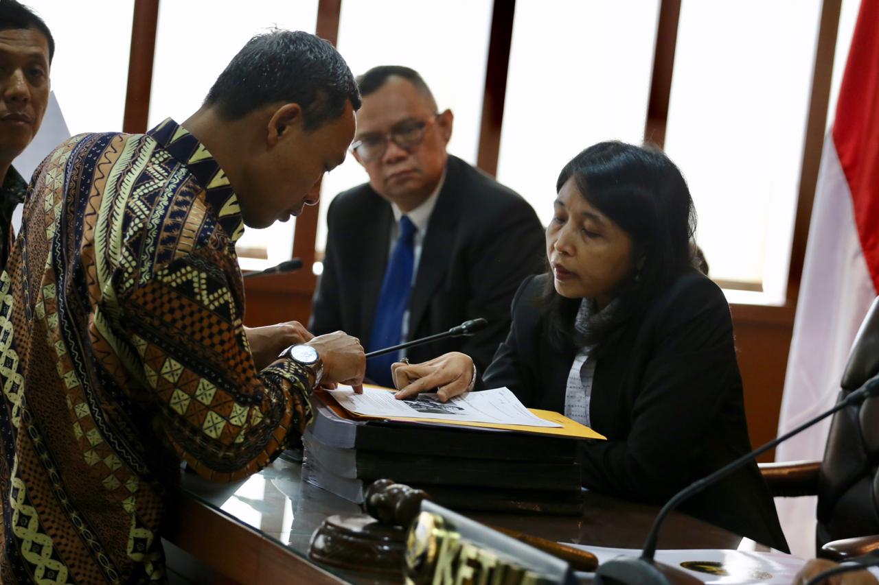 DKPP Periksa Anggota KPU RI Pramono Ubaid Tanthowi