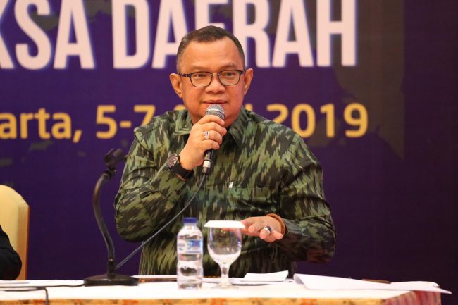 Anggota DKPP, Dr. Alfitra Salamm