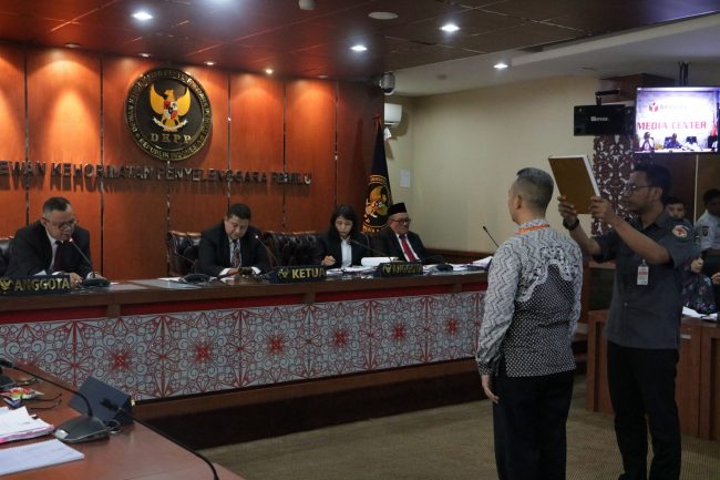 sidang pemeriksaan perkara 61-PKE-DKPP/IV/2019