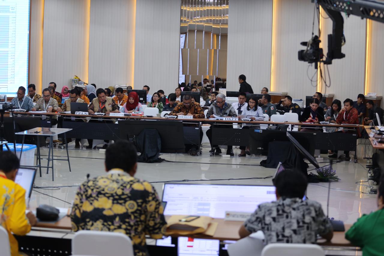 Ida Budhiati Kita Harus Dukung KPU