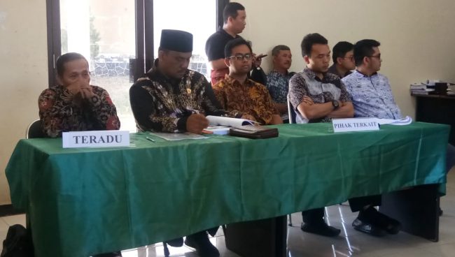 foto perkara 220 dan 221