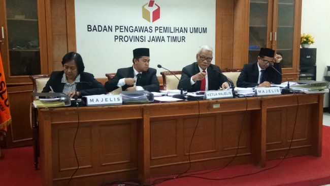 majelis 239