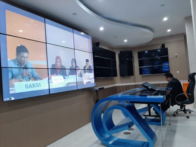 sidang perkara 242