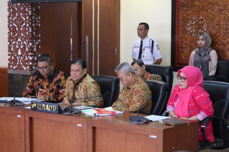sidang perkara 296