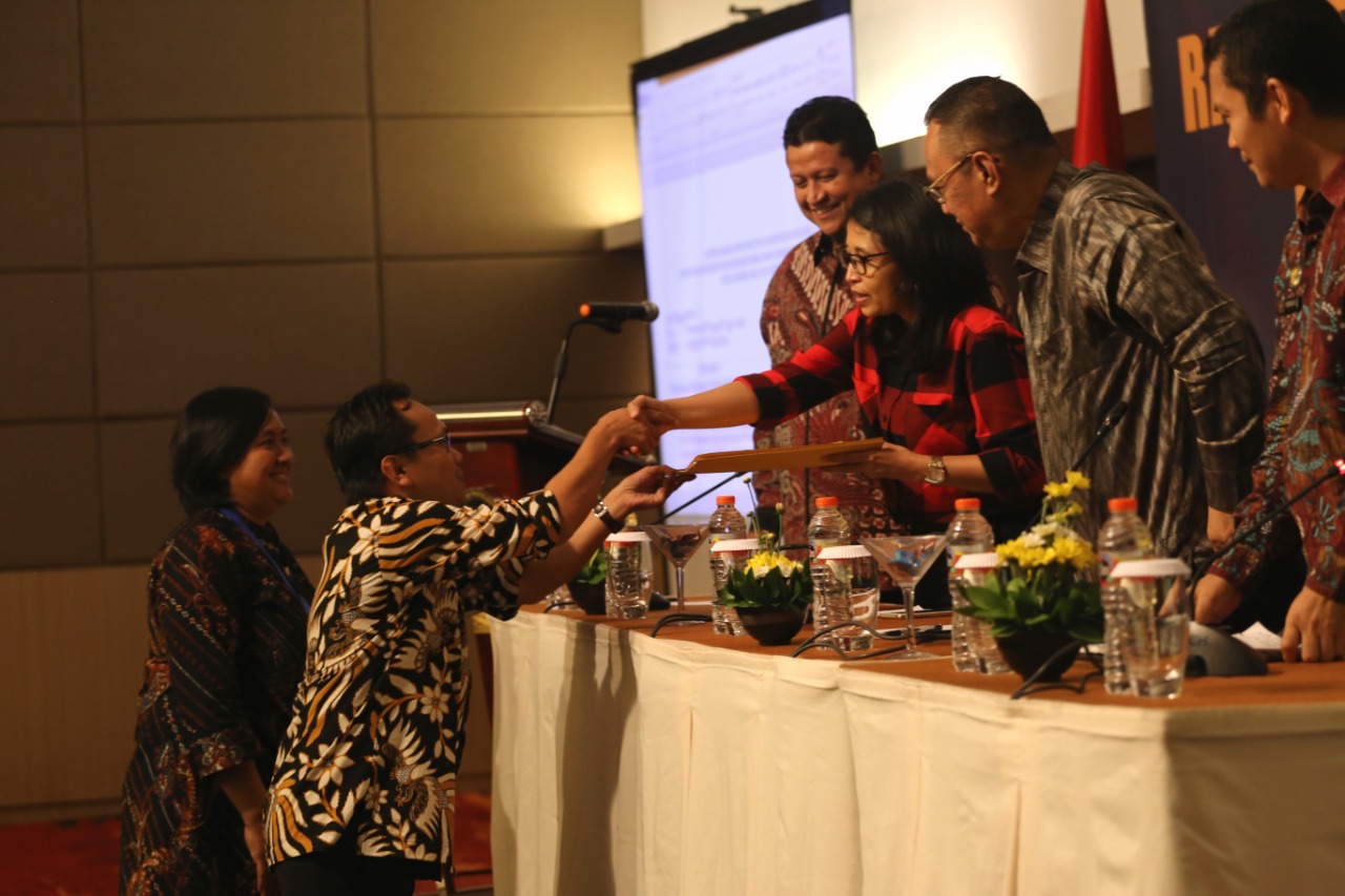 penyerahan rekomendasi