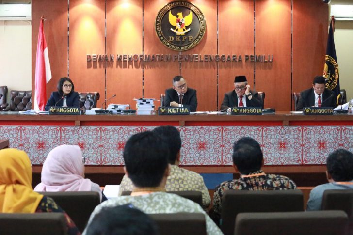 17. SKE KPU Kalbar & RI_Cover