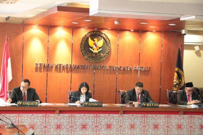 majelis putusan 5 Feb