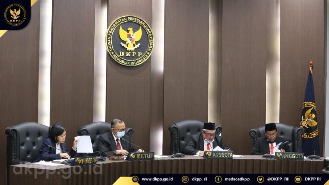 Sidang pembacaan putusan 8 Juli
