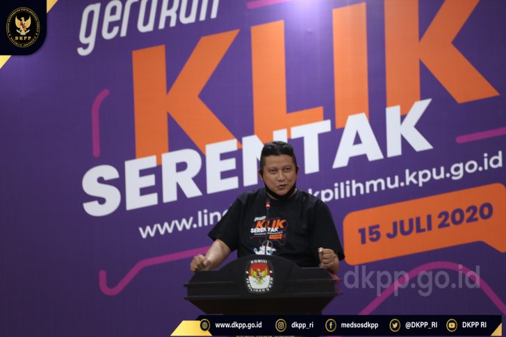 PicsArt_07-15-12.28.12