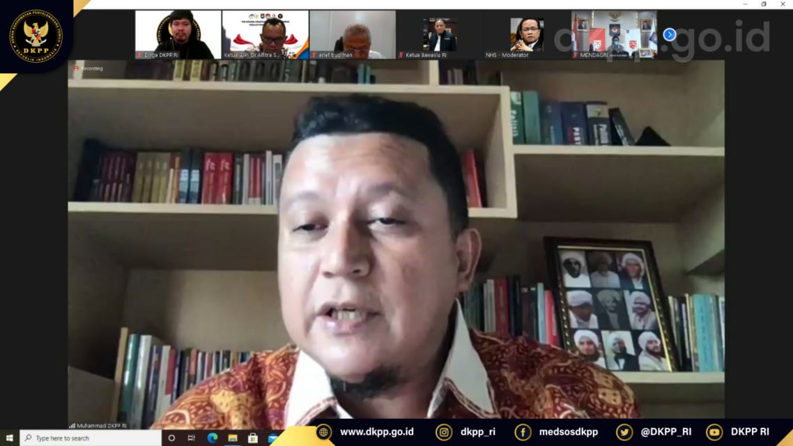 31. Prof. Muhammad Webinar Nasional AIPI_1