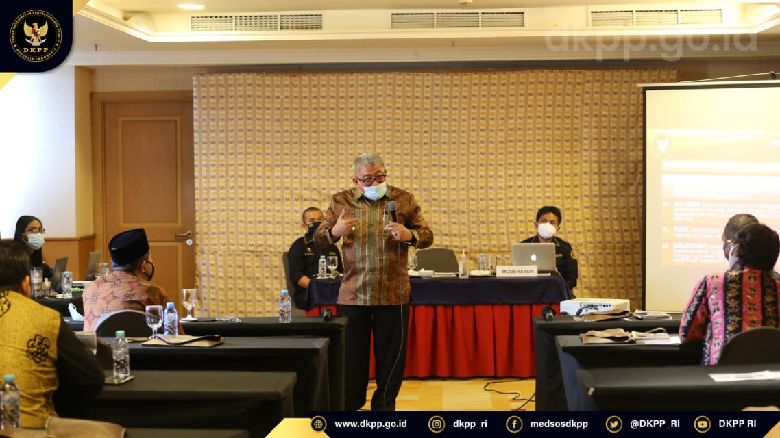 30. Bimtek Reg III Hari Ke-2_Prof. Teguh Prasetyo