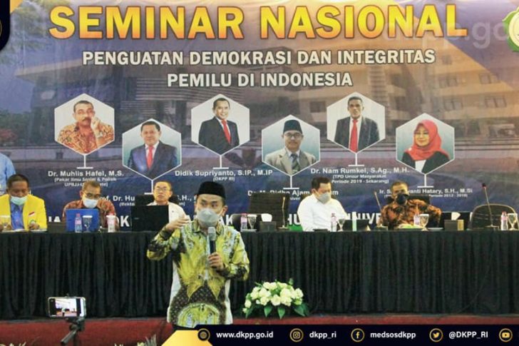 17. Didik Narsum Semnas Ternate