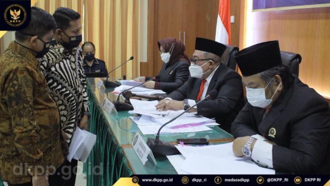 sidang 159