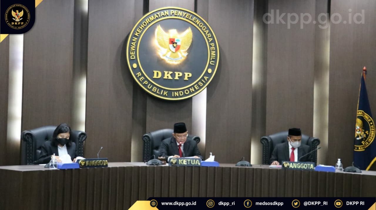 DKPP Jatuhkan Sanksi Peringatan Keras Kepada Ketua Dan Anggota KPU Kota ...