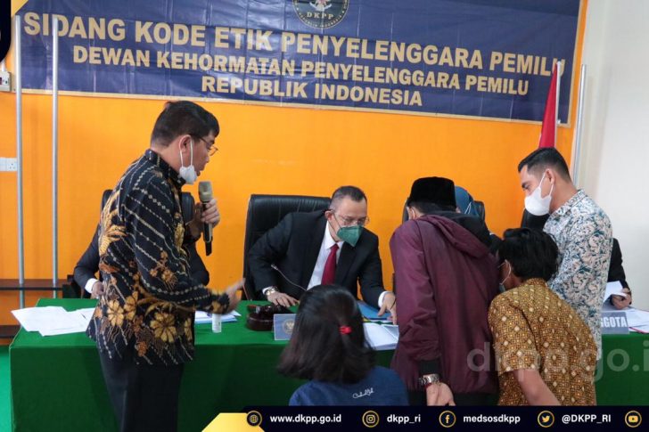 19. SKE 27_2021_Ketua & Anggota Bawaslu Kab. Bintan_cover