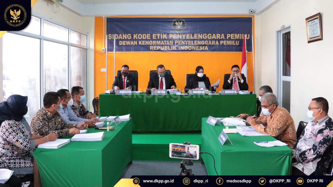 20. SKE 68_2021_Ketua KPU & Sekretaris Kota Batam_cover