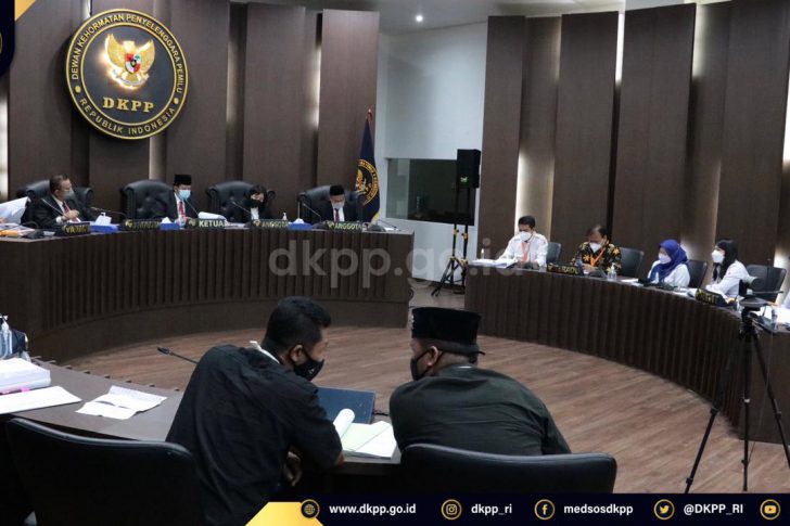 24. SKE 98 & 99_2021_Bawaslu Bandung & RI