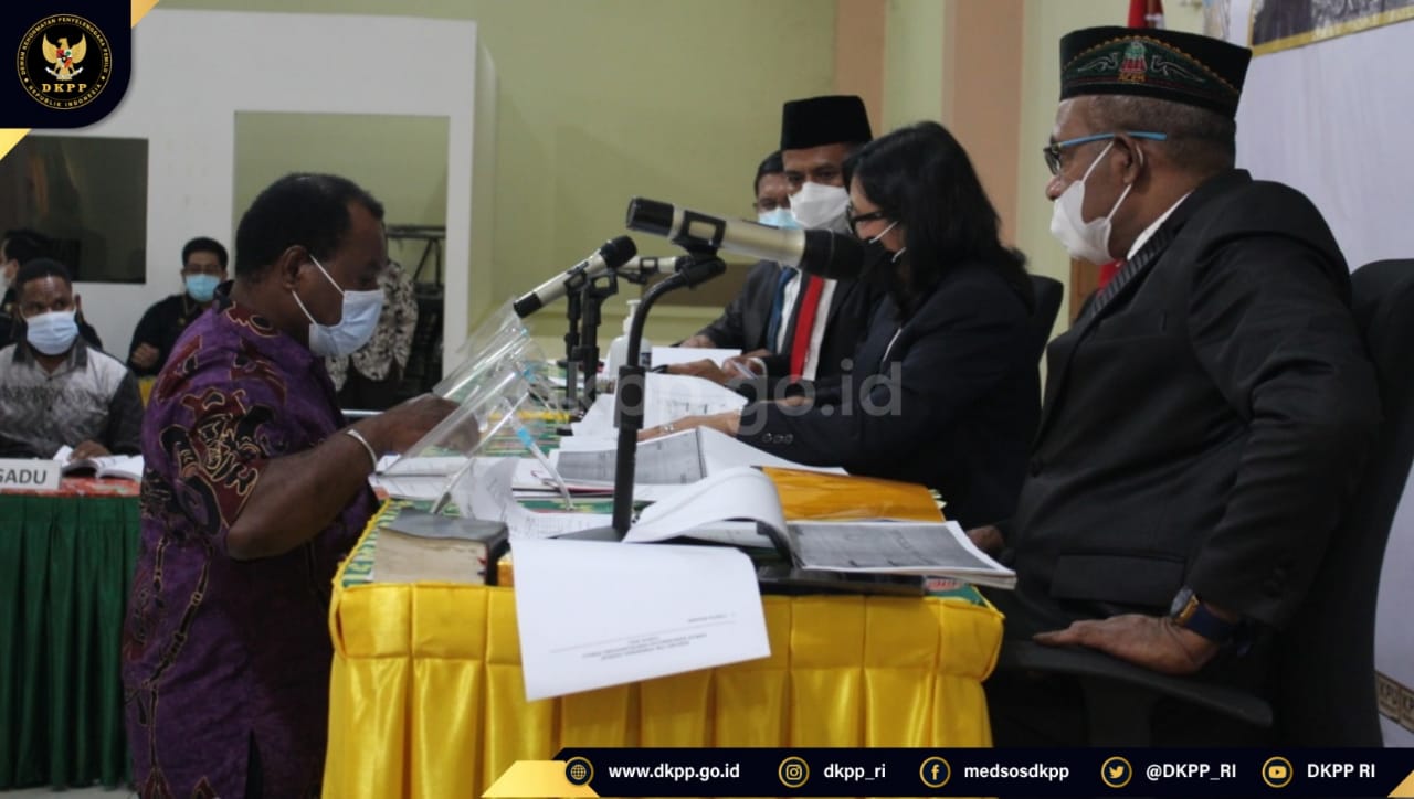 16. SKE 102_2021_KPU Kab. Jayawijaya