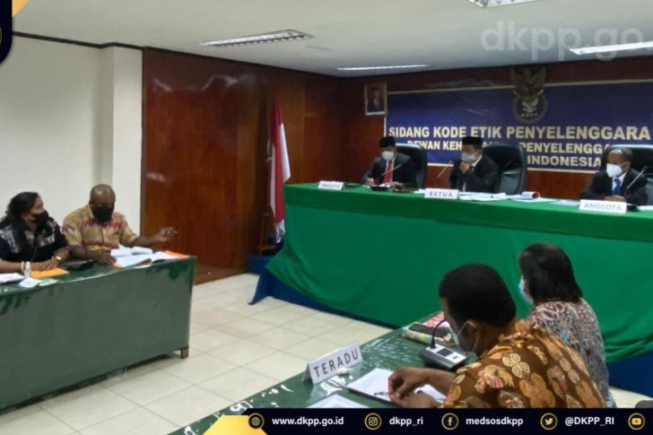 23. SKE 121_2021_Cover