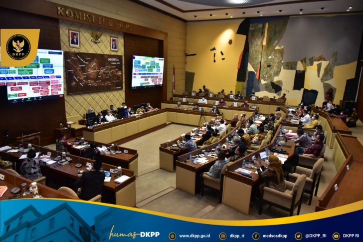 16. RDP Komisi 2_cover