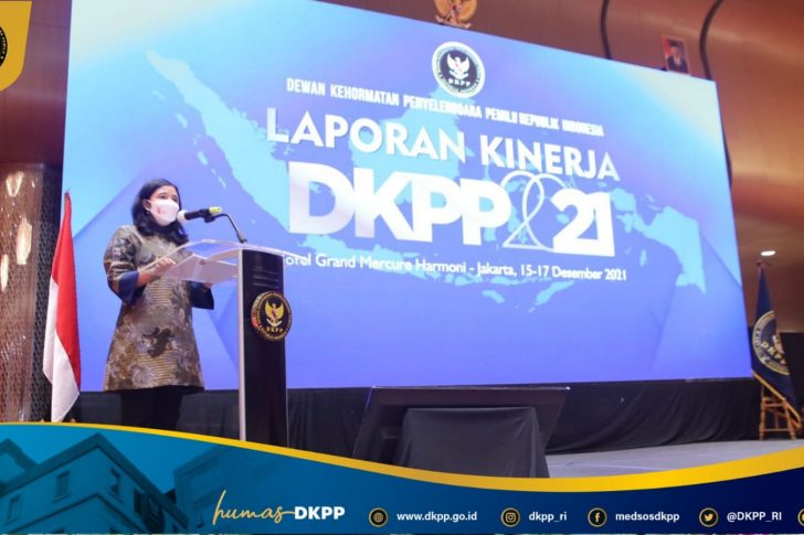 16. Ida Budhiati_Paparan Lapkin