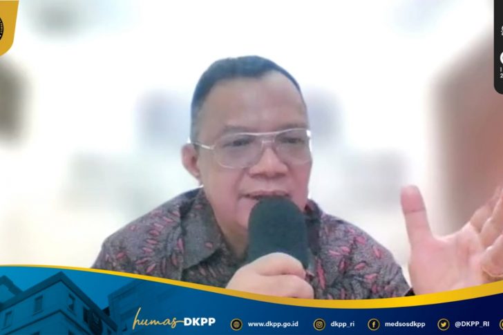 Alfitra Salamm webinar JP3R dan Bawaslu Riau