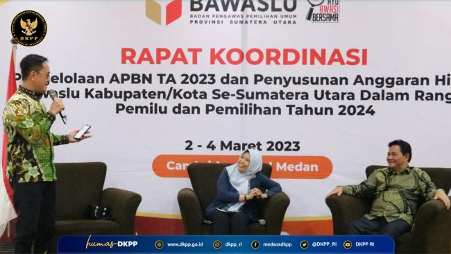 M. Tio Aliansyah, Heddy Lugito dan Ketua Bawaslu Sumut Syafrida R. Rasahan