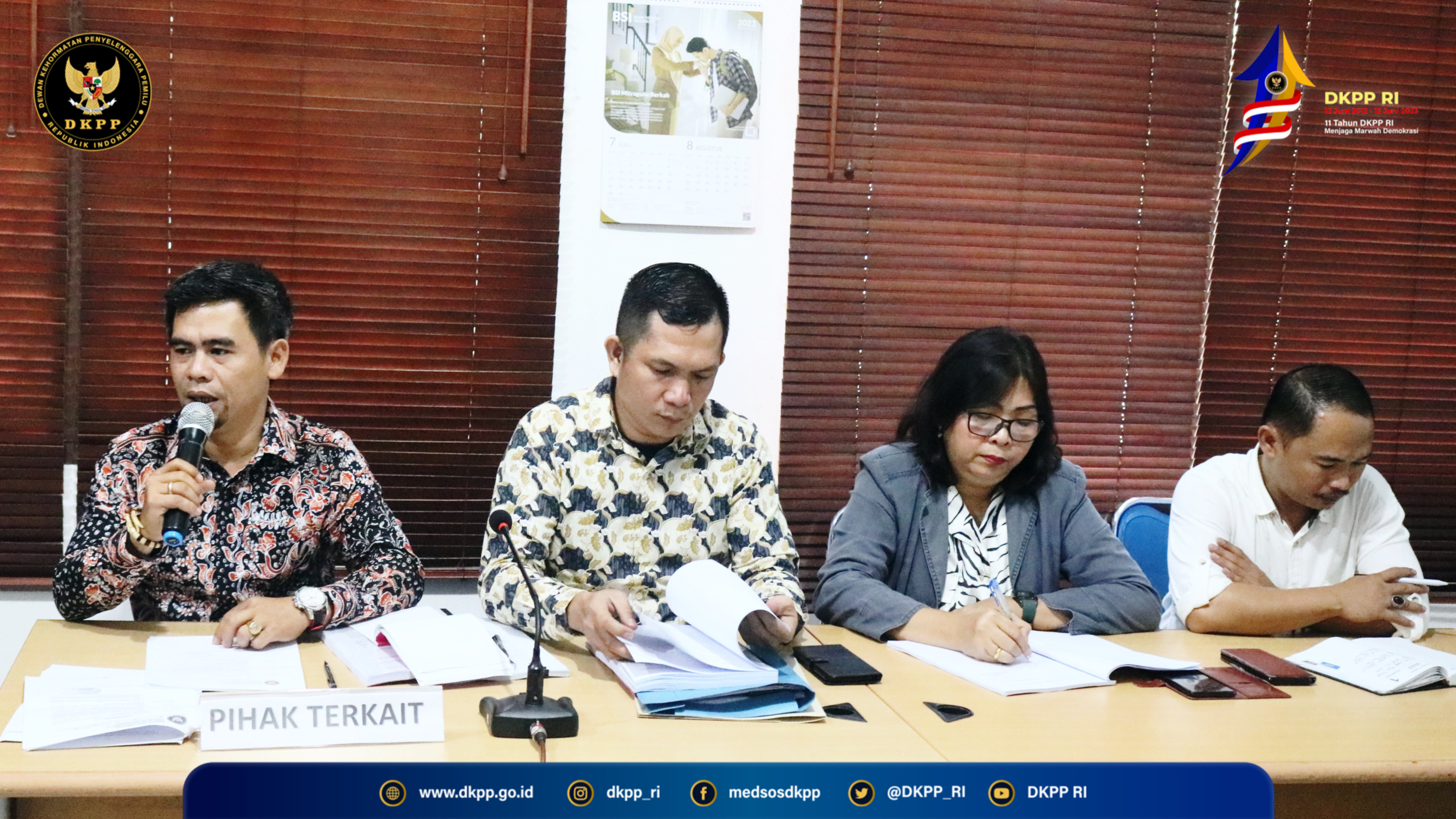 86ADC78A-7F99-467B-BBEE-876E33C79001