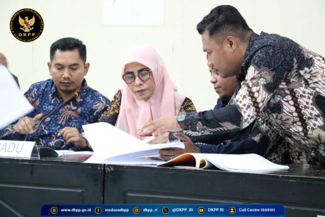 Ketua & Anggota KPU Buton Teradu Perkara 59_2024