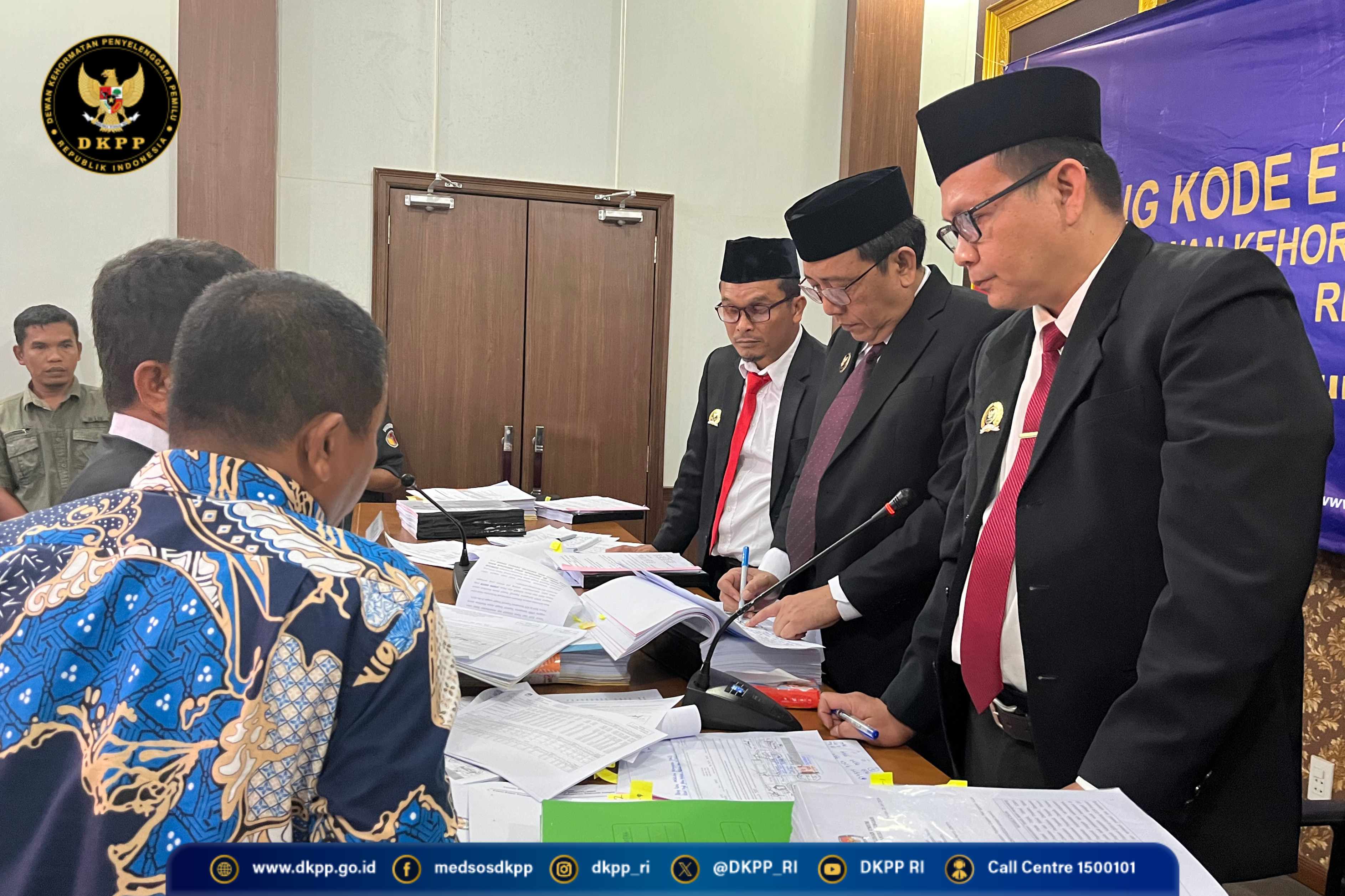 785AFC09-9797-44F4-8000-94275D562009