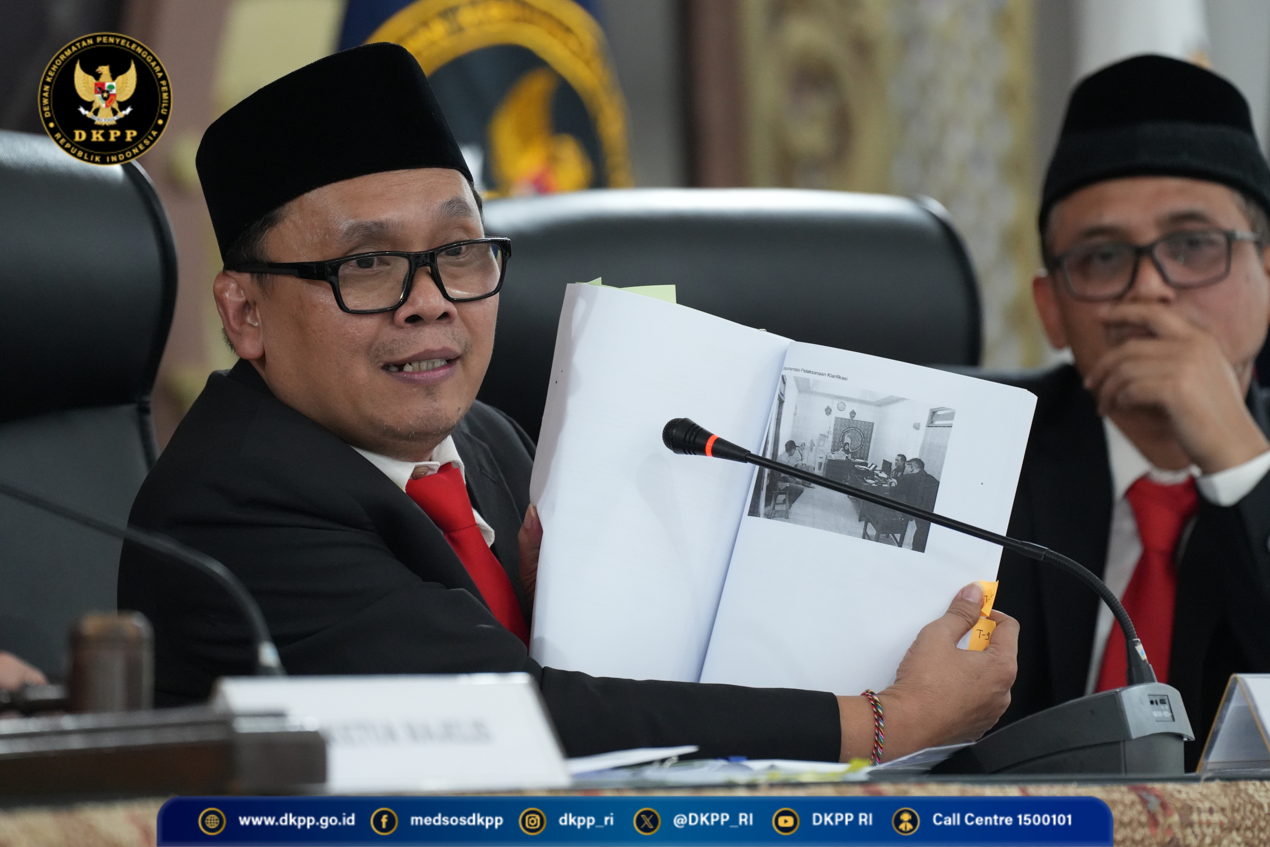 20250221_Anggota Majelis Muslim Aisha TPD Jateng Sidang DKPP_Sak