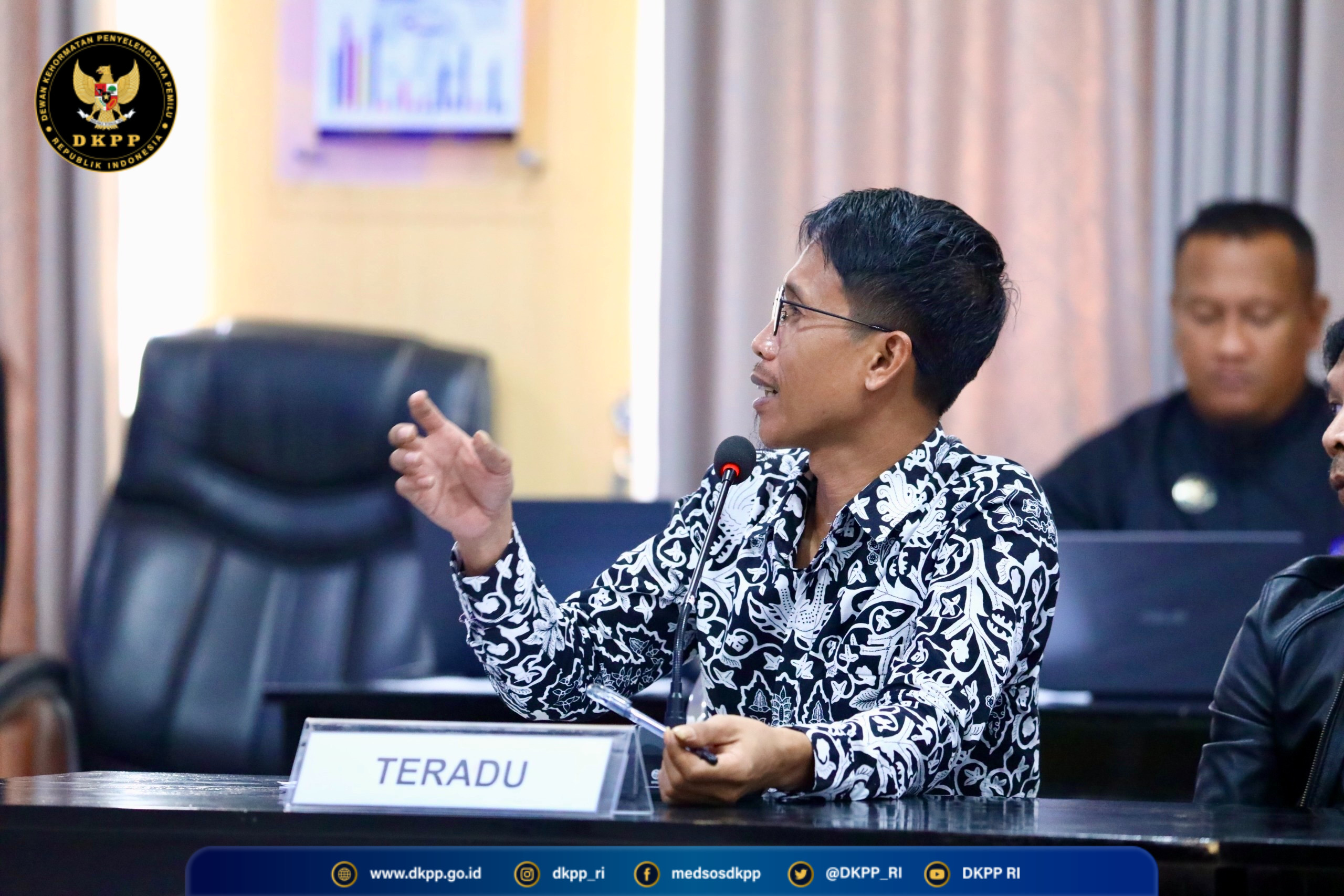 C2983A39-F0E7-41C0-9EF3-49F8671C22EC