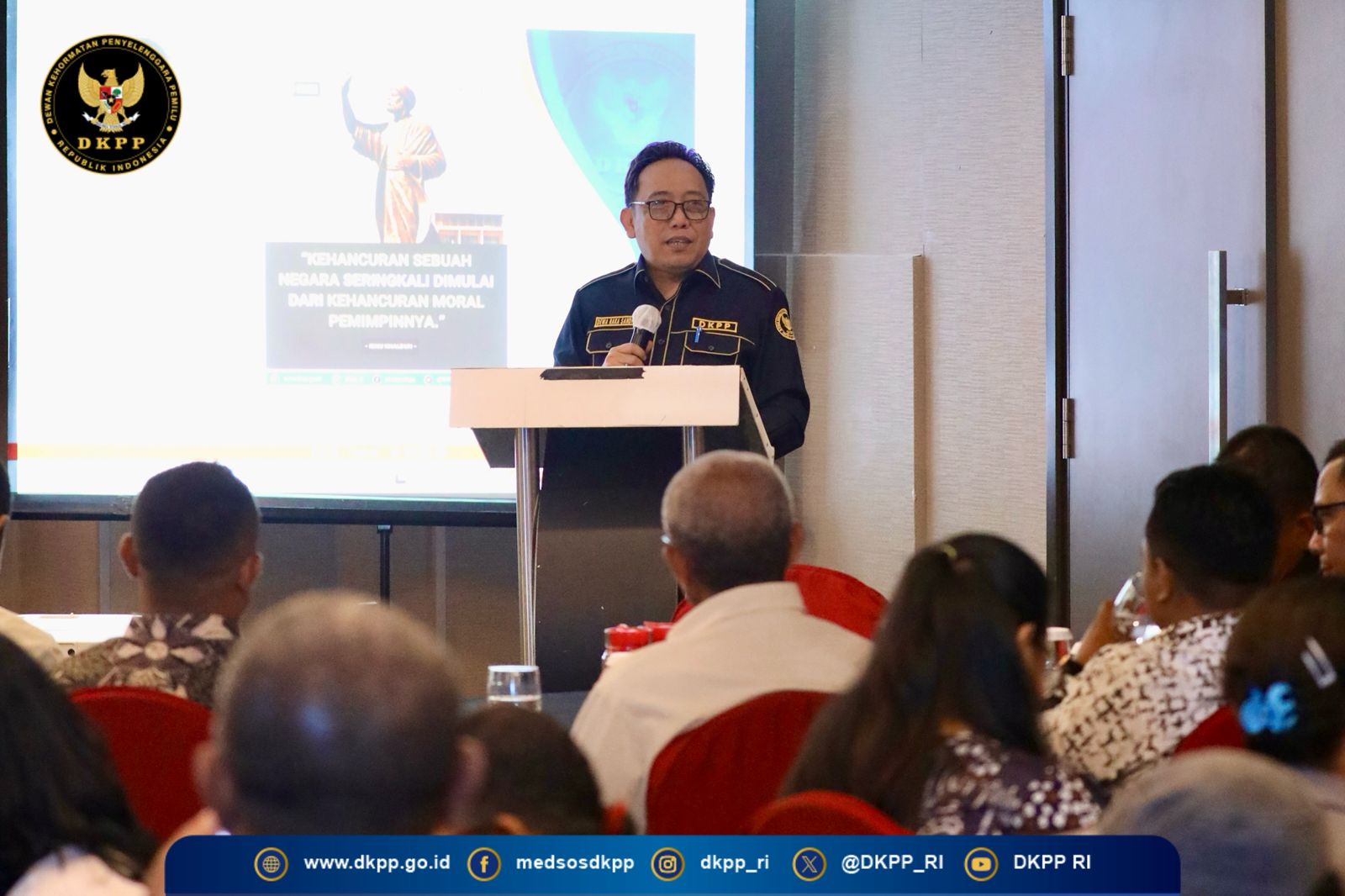 WhatsApp Image 2025-10-11 at 17.53.01