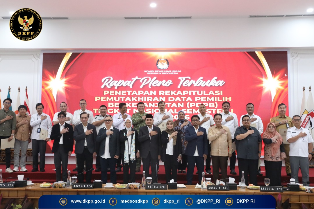 Rapat Pleno Terbuka Penetapan Rekapitulasi PDPB KPU RI